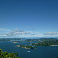 瀬戸内海に浮かぶ島々