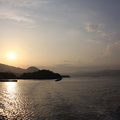 瀬戸内海に浮かぶ島々