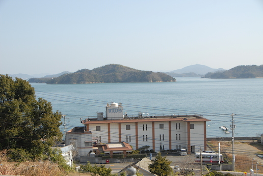 外観　瀬戸内の島々を眺む