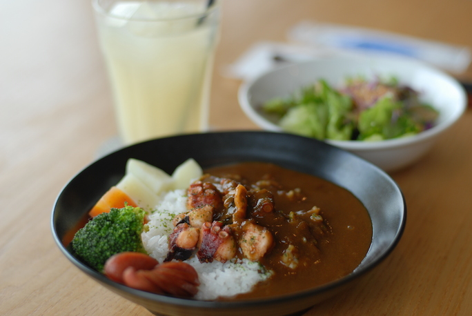 一番人気「タコ壺カレー」