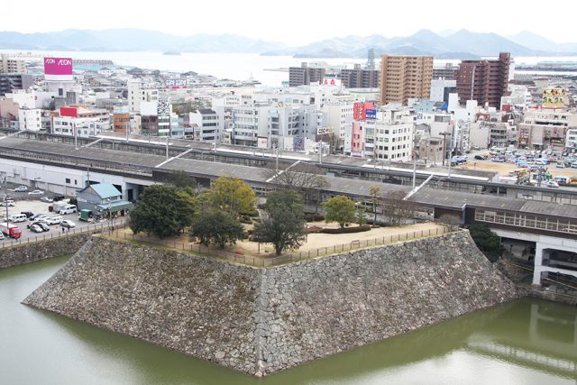 三原城一番櫓（本丸中門跡）